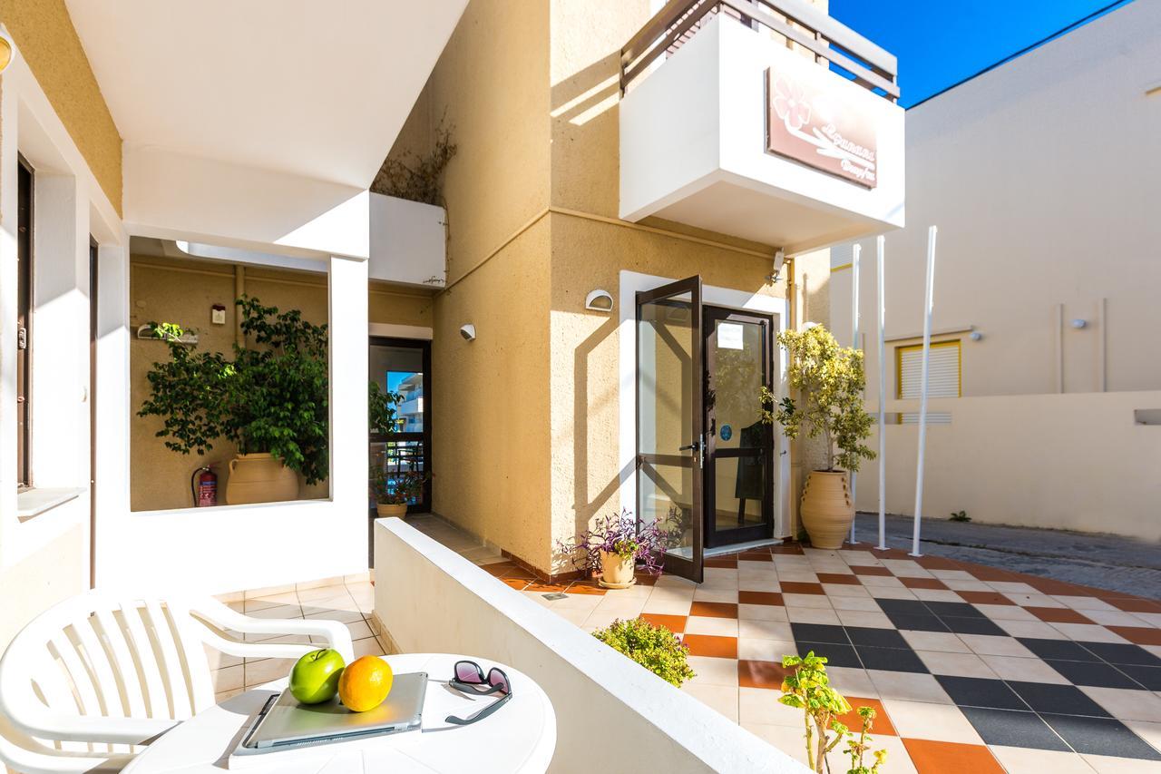 Rosebay Apartments Sfáka Exterior foto